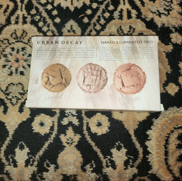 DISCONTINUED Urban Decay Naked Illuminated Trio Palette - Picture 9 of 9